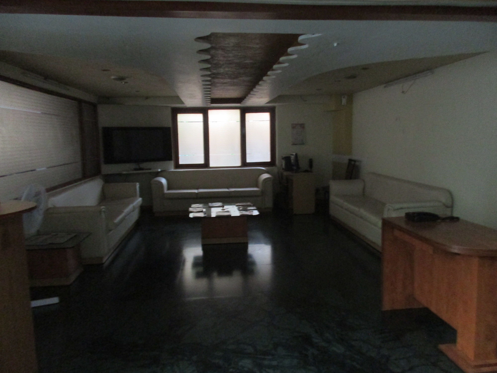 Hotel Sahaj Palace Ahmedabad Bagian luar foto